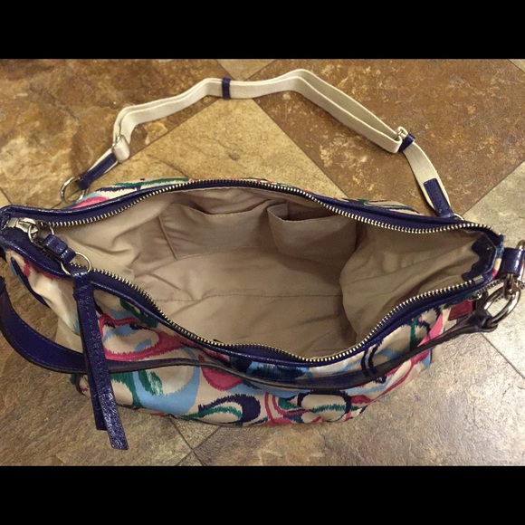 Authentic Coach Purse - Picture 3 of 3